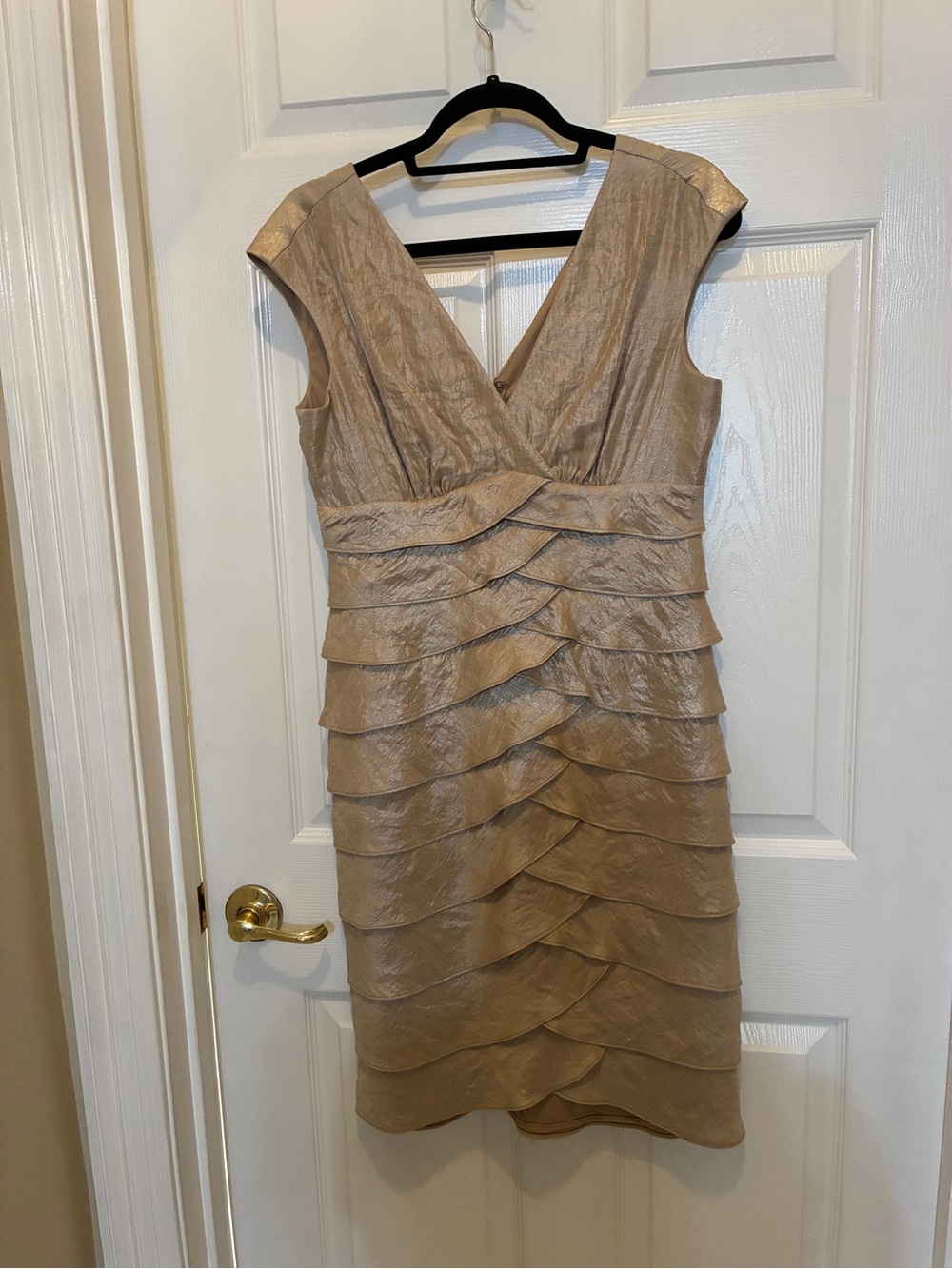 Sleeveless Taupe Layered V-Neck Cocktail Dress